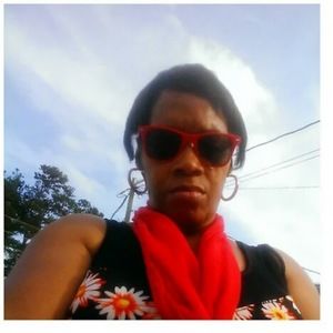 Meet your Posher, Cynthia